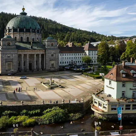 Hotel Dom-hotel